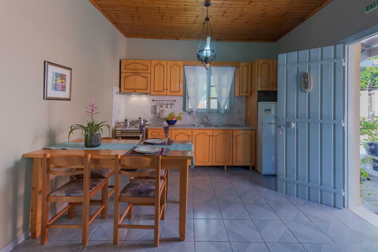 Mihaila Bungalows Σπαρτιά Εξωτερικό φωτογραφία